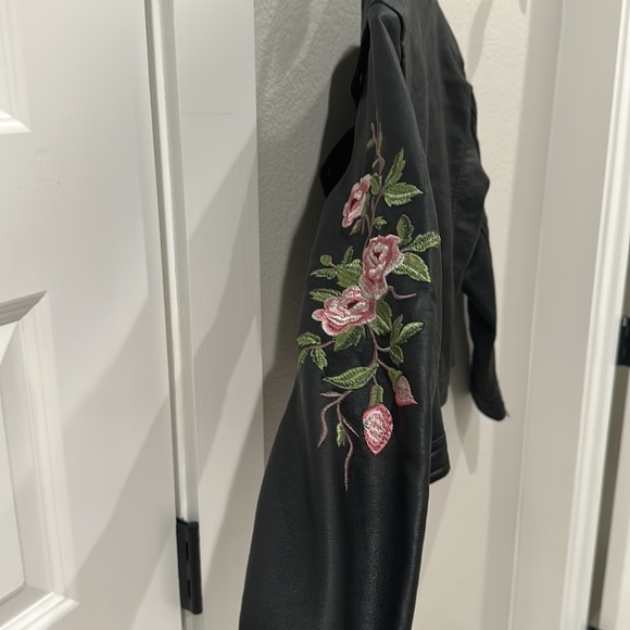 VGUC Girls Size M Medium Motorcycle Jacket Coat Joujou Black Flower Floral - Picture 5 of 13